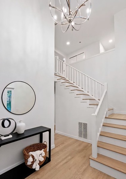 Flooring Contractor in Capitol Hill, WA (1)